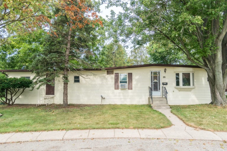 20 MALDEN HILL, AMHERSTBURG The Dan Gemus Real Estate Team