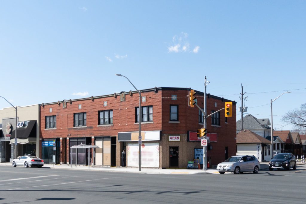 1572 Tecumseh Road E., Windsor COMMERCIAL PROPERTY The Dan Gemus Real