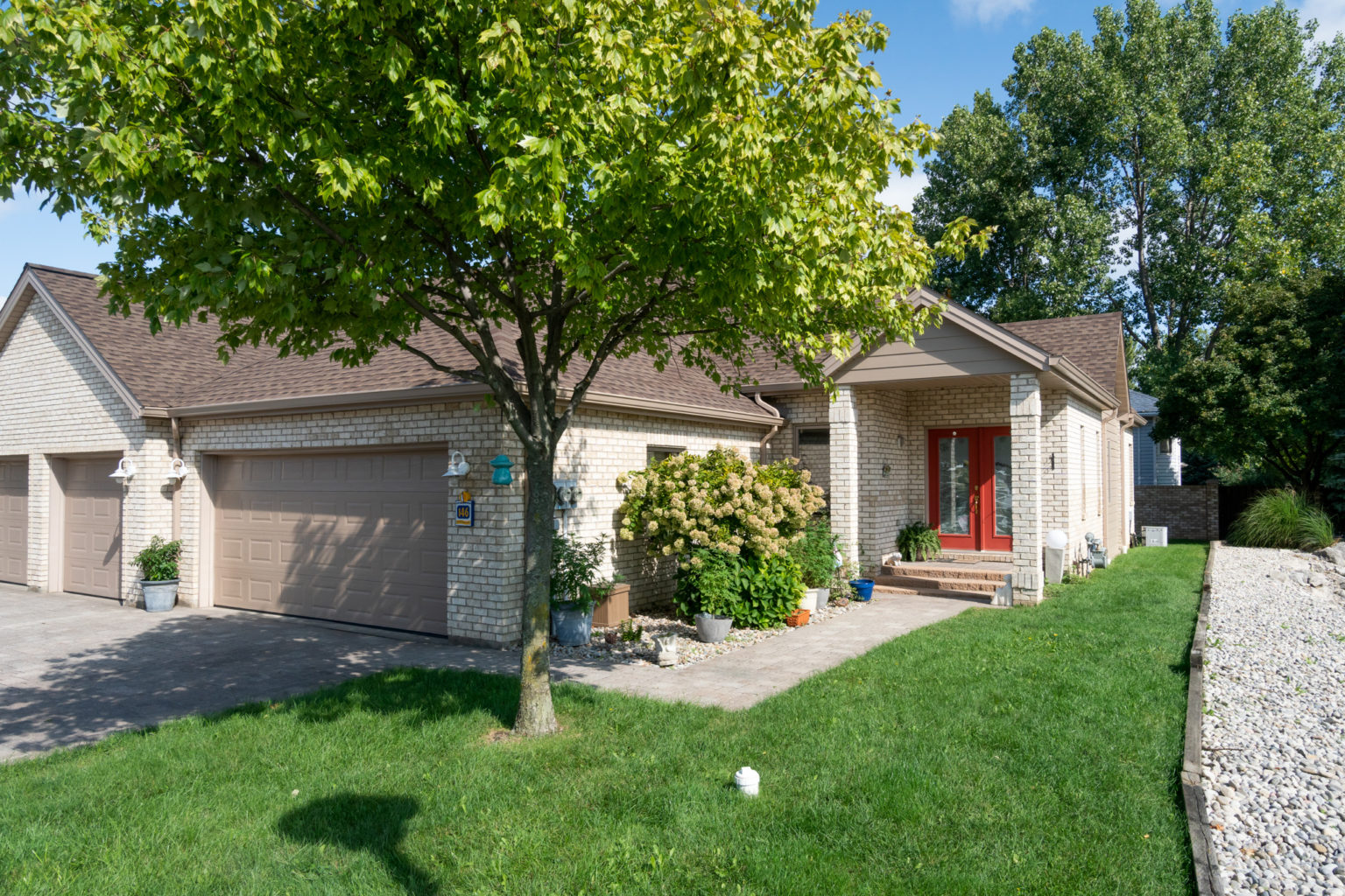 146 Crystal Harbour, LaSalle The Dan Gemus Real Estate Team