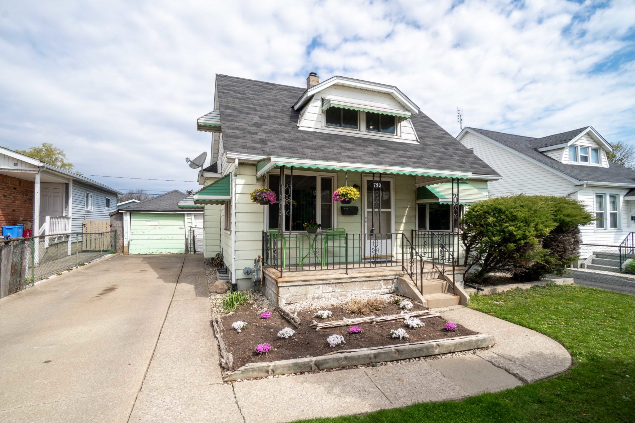 750 Stanley, Windsor The Dan Gemus Real Estate Team